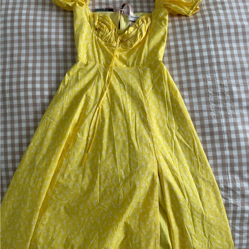 House of CB Yellow Puff-Sleeve Maxi Dress with Front Slit - Picture 3 of 6